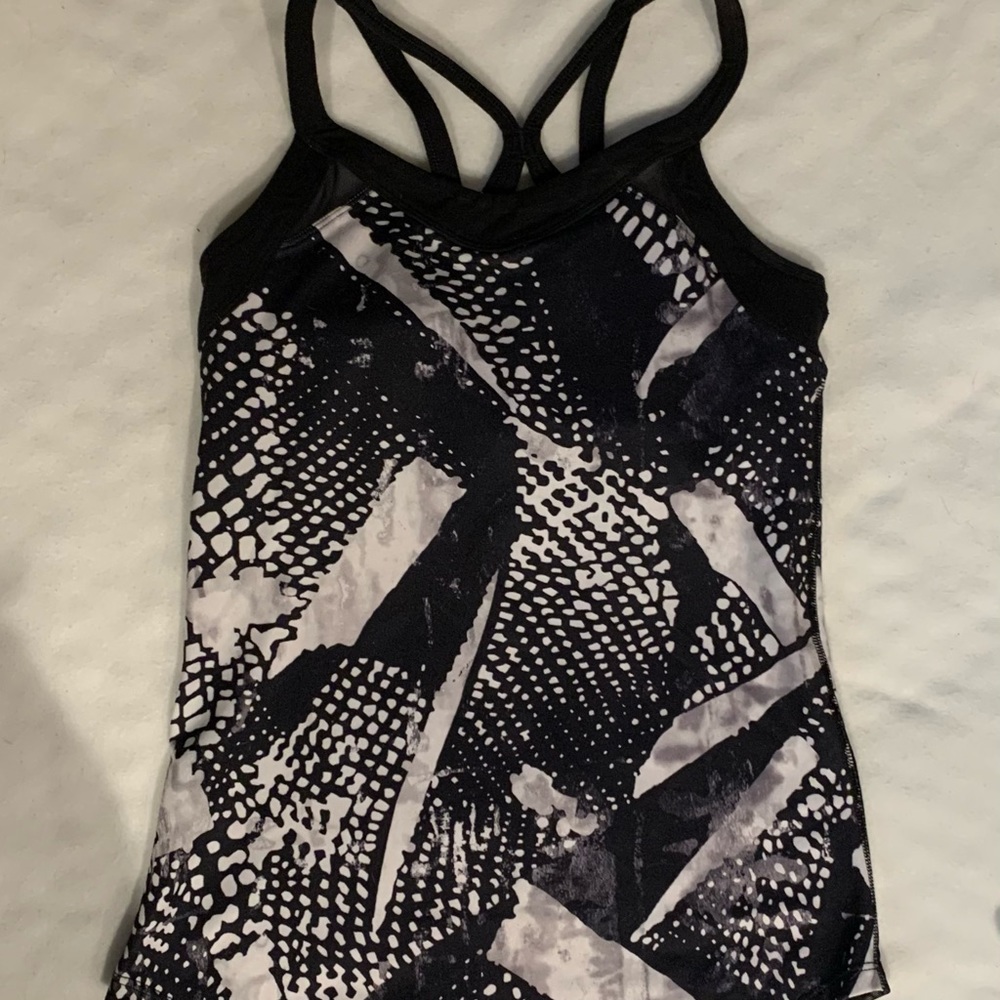 lululemon top